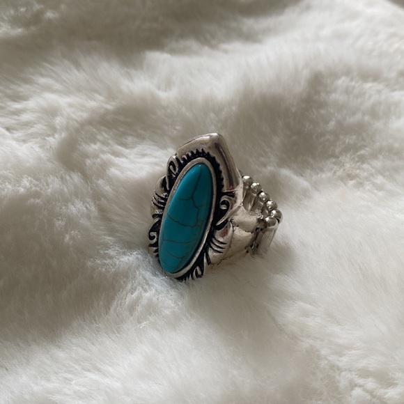 Beautiful western ring, good conditions - Picture 2 of 3